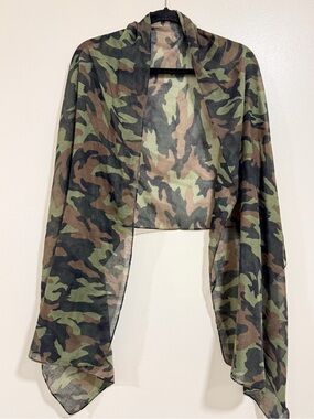NWT GAP Women's Shawl Scarf Beach Wrap Large Camo Gorpcore Utility Nature